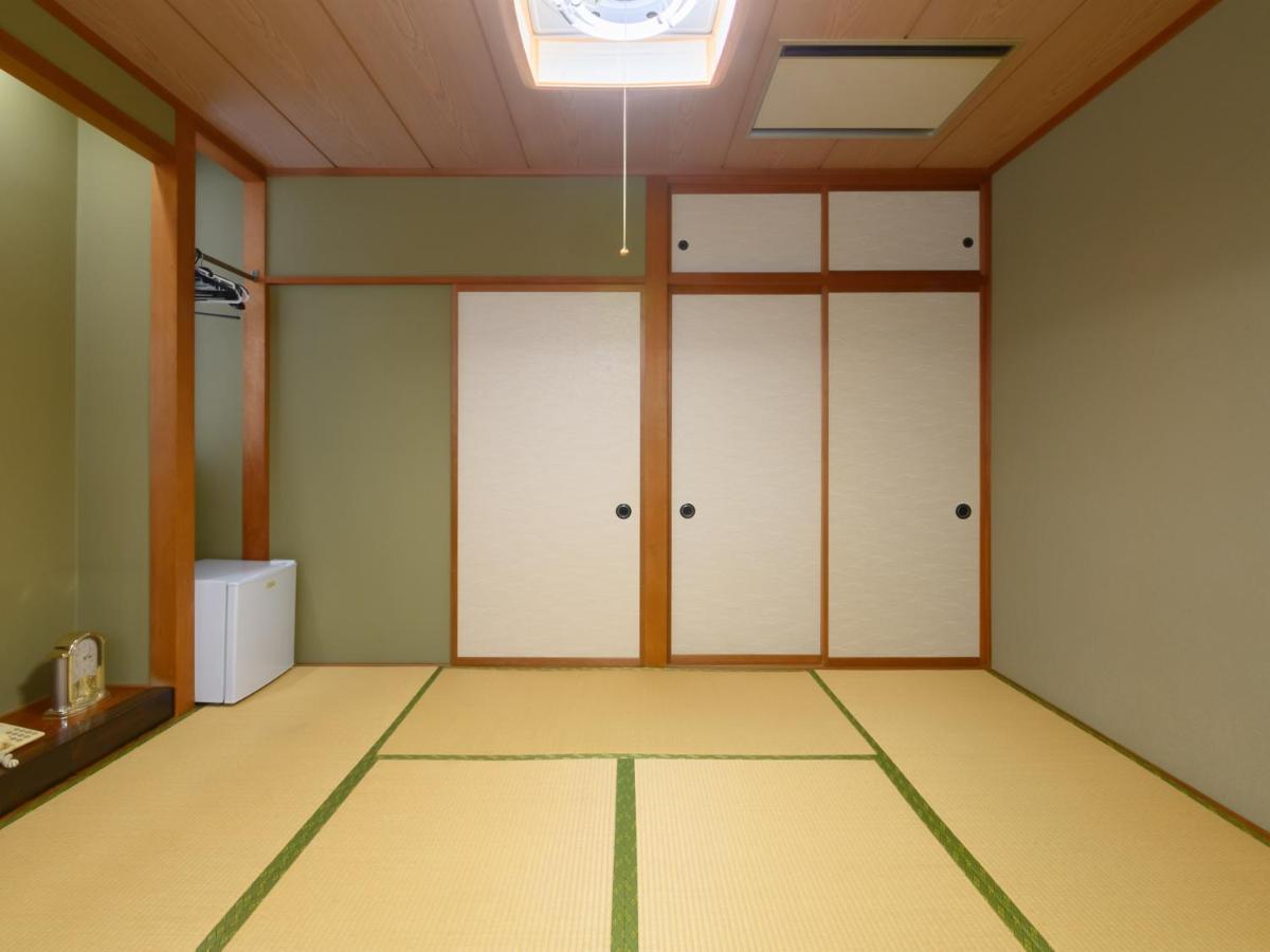 Tabist Business Ryokan Hotel Yukimiso Тояма Экстерьер фото